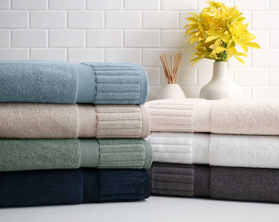Why are terry towels the high-quality bath towels option?